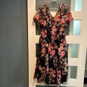 Floral Embroidered Black Dress Plus size